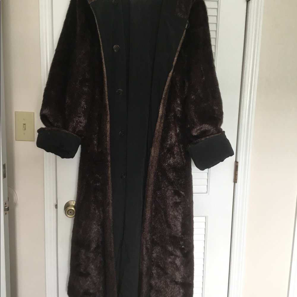 Donna Saylers Fabulous Faux Coat.